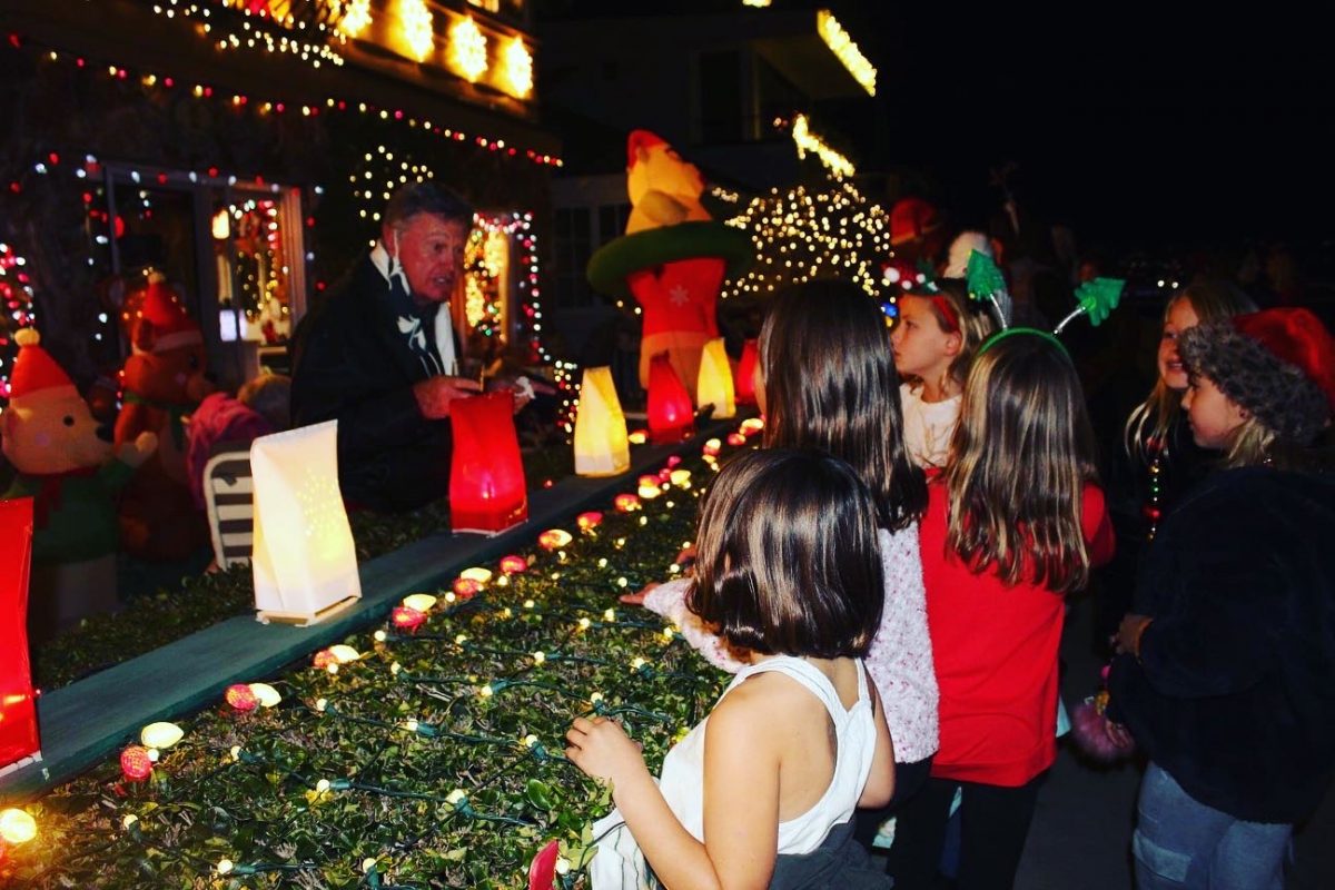 Everything you Need to Know About Viewing Christmas Lights on Balboa
