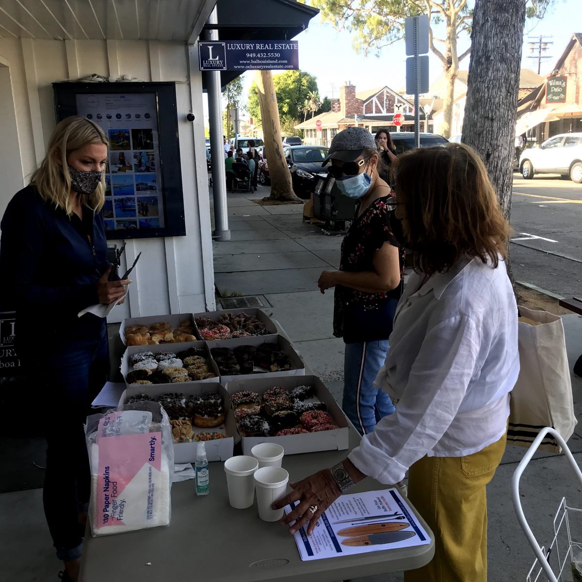 Garage Sale Balboa Island
